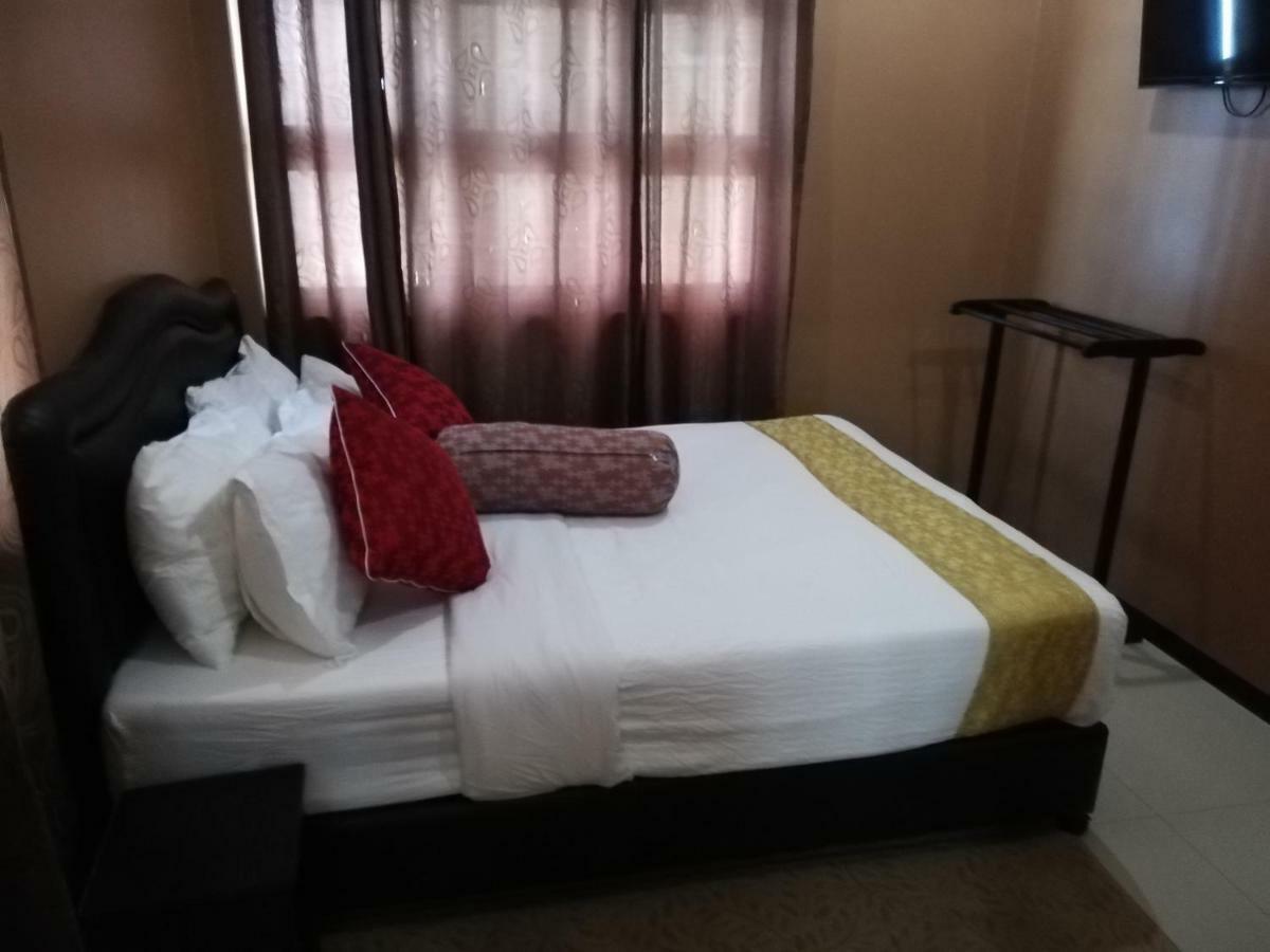 Beach Arena Inn Хулхумале Екстериор снимка